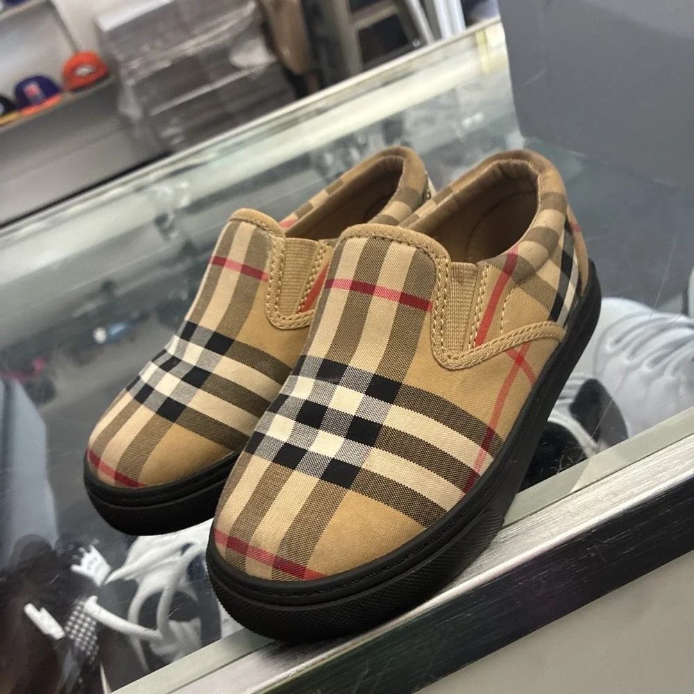 Burberry Kids Canvas Slip On Loafer Shoes Beige Check EU 27 US 10.5